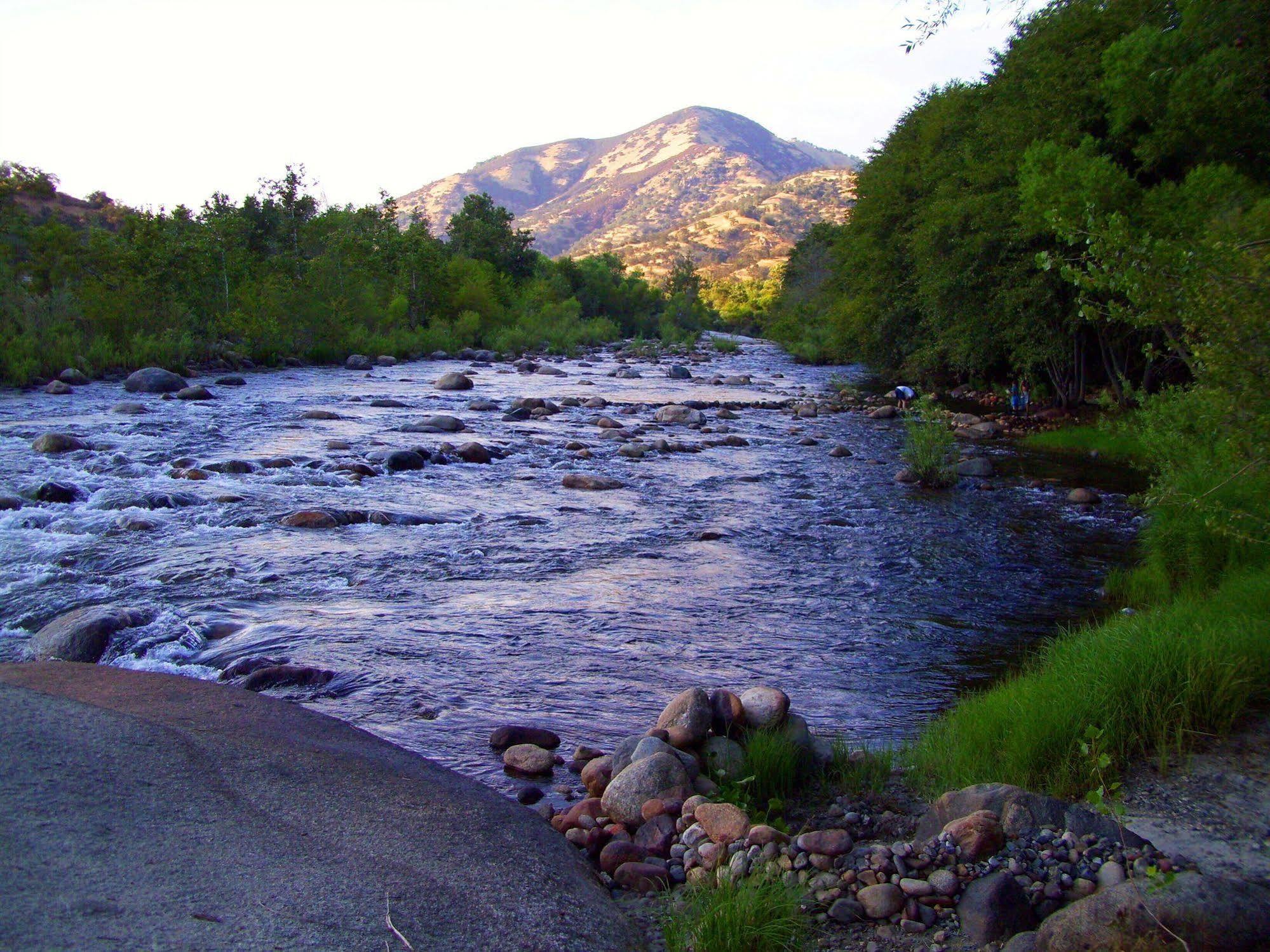 Rio Sierra Riverhouse Three Rivers Exteriör bild
